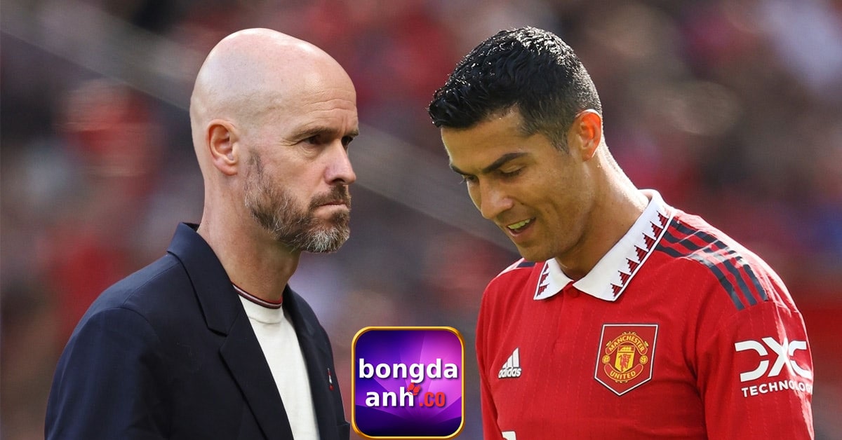 Cristiano Ronaldo tiền đạo